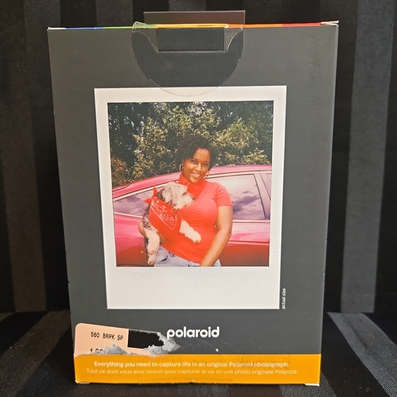 Polaroid Now Autofocus I-Type Instant Camera Black Generation 3 With Wrist Strap - Picture 3 of 10